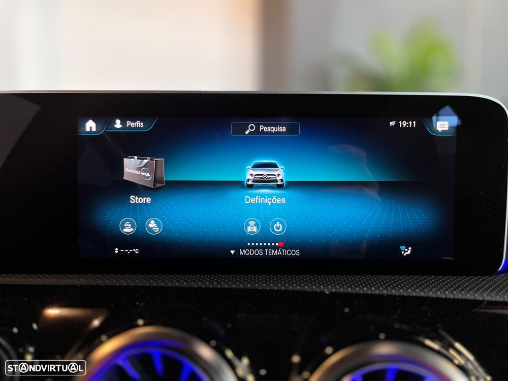 Mercedes-Benz CLA 200 d Shooting Brake 8G-DCT AMG Line - 25