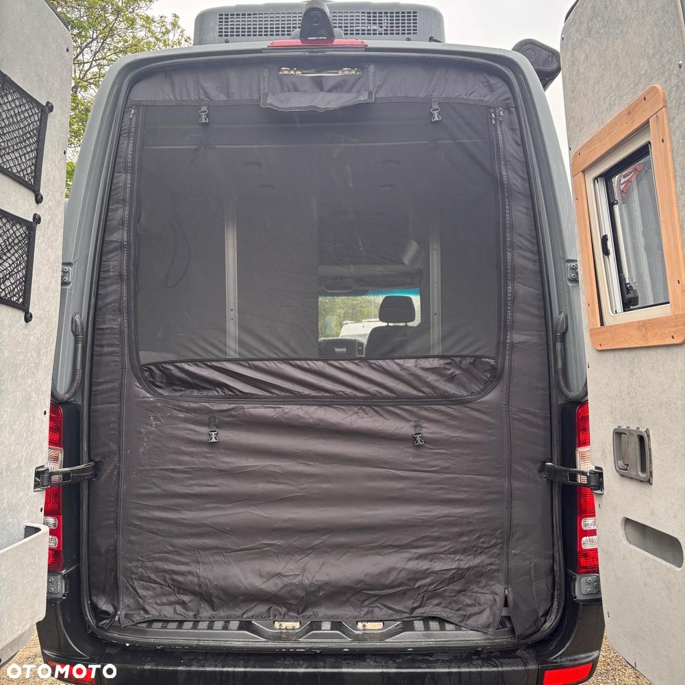 Mercedes-Benz Sprinter - 40