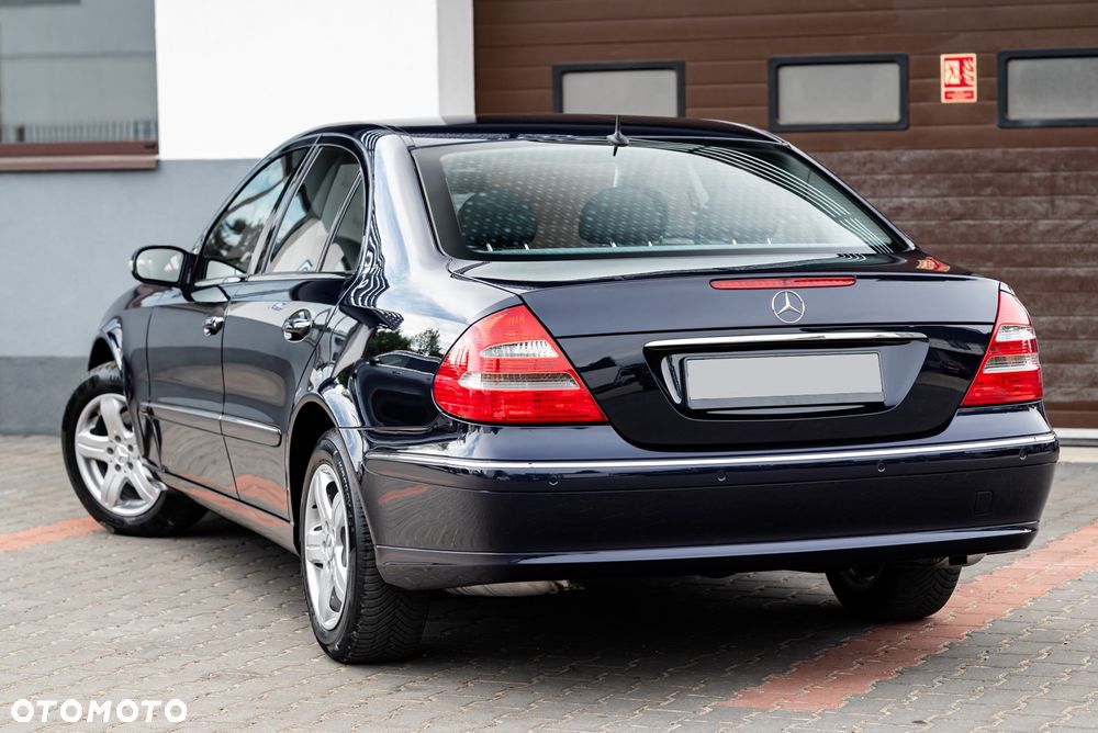 Mercedes-Benz Klasa E 200 Kompressor Automatik Elegance Sport Edition - 9