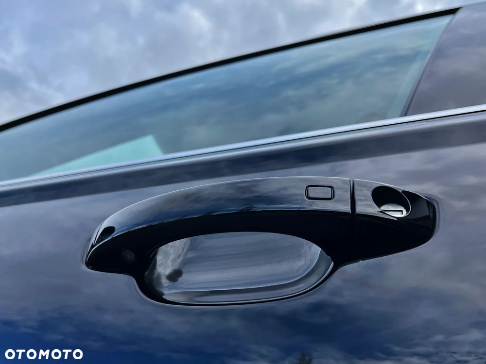 Audi A6 Avant 2.0 TDI ultra S tronic - 18