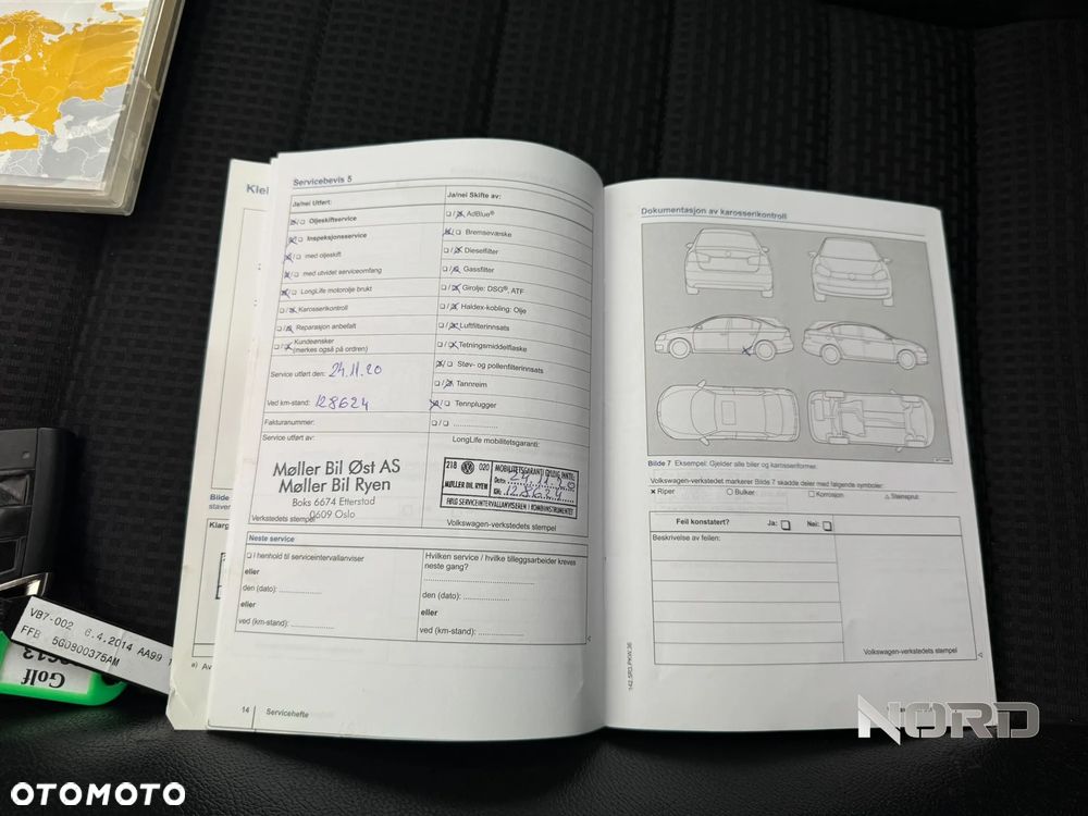 Volkswagen Golf 1.4 TSI BlueMotion Technology DSG Highline - 35