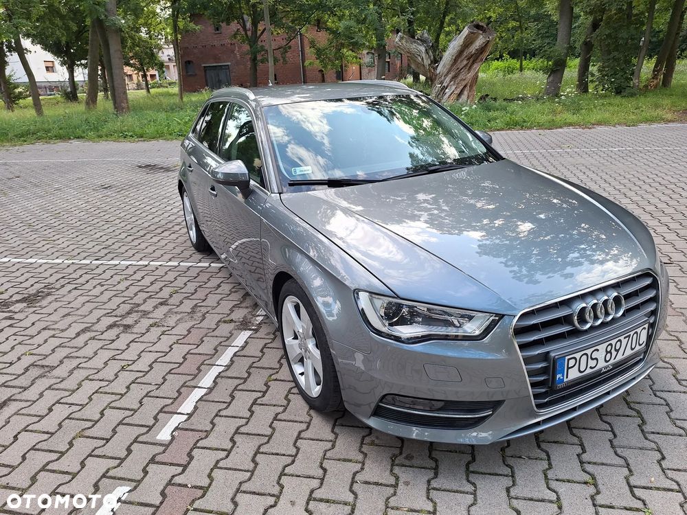 Audi A3 Sportback 2.0 TDI Quattro Ambiente - 8