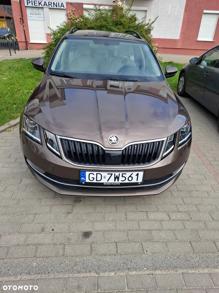Skoda Octavia 1.6 TDI Ambition DSG - 1