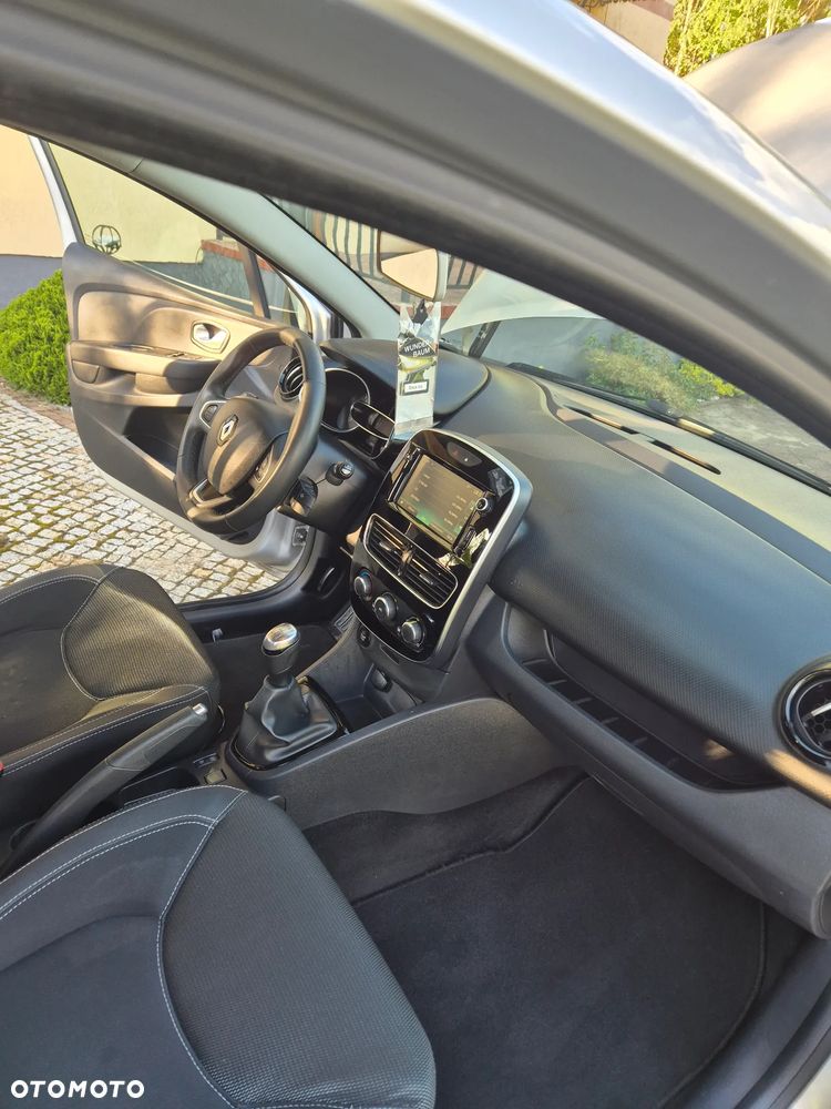 Renault Clio - 13