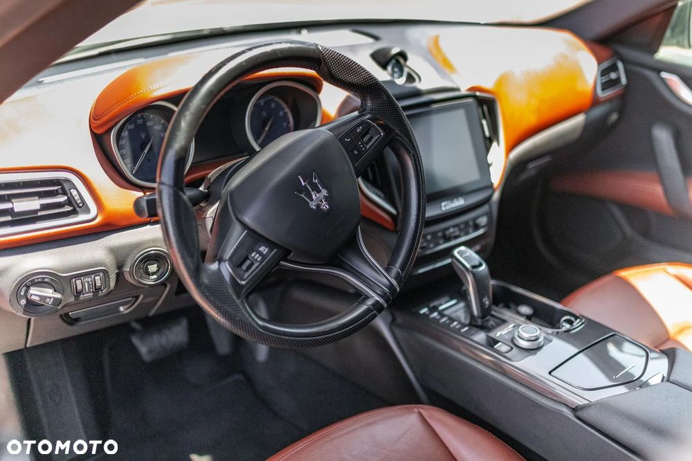 Maserati Ghibli Automatik - 24