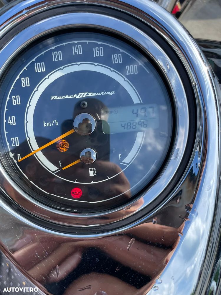 Triumph Rocket III - 4