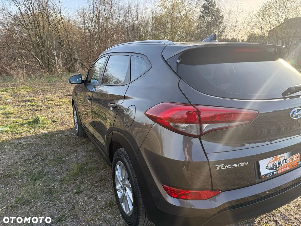 Hyundai Tucson blue 1.7 CRDi 2WD Style - 26
