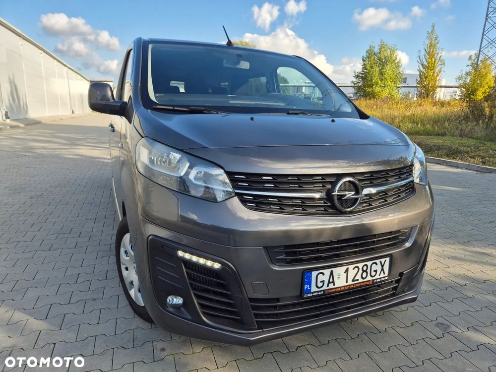 Opel Vivaro - 2