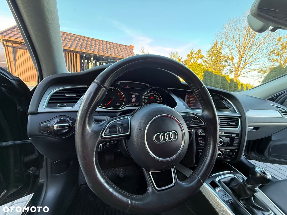 Audi A4 Avant - 27