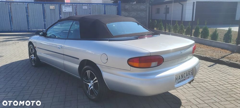 Chrysler Stratus LX 2.5 - 6