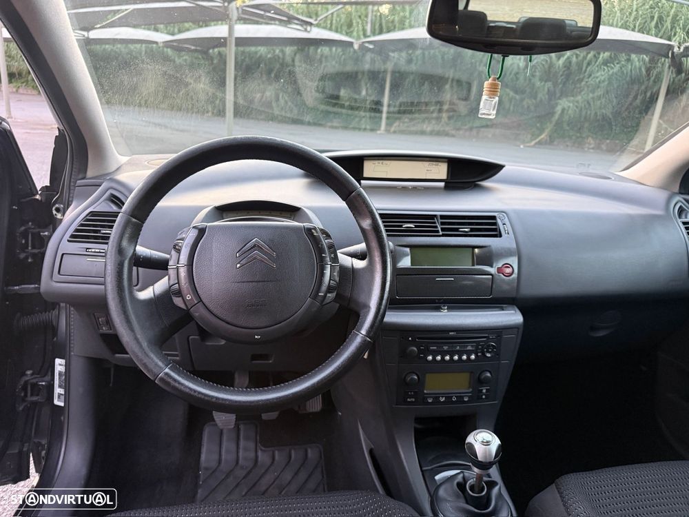 Citroën C4 1.6 HDi 110 VTR Pack - 10