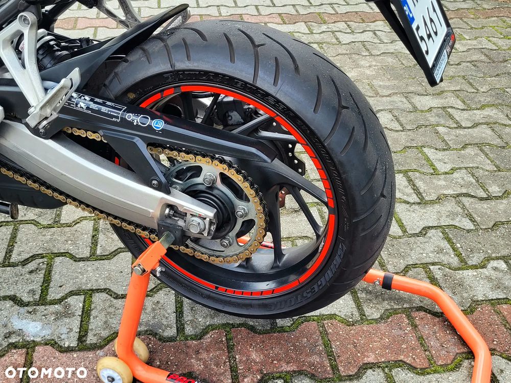 Honda CB - 11