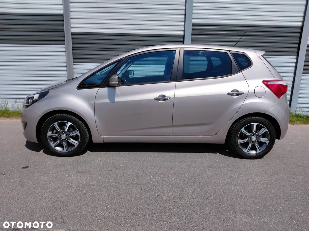 Hyundai ix20 1.4 Premium blue - 2