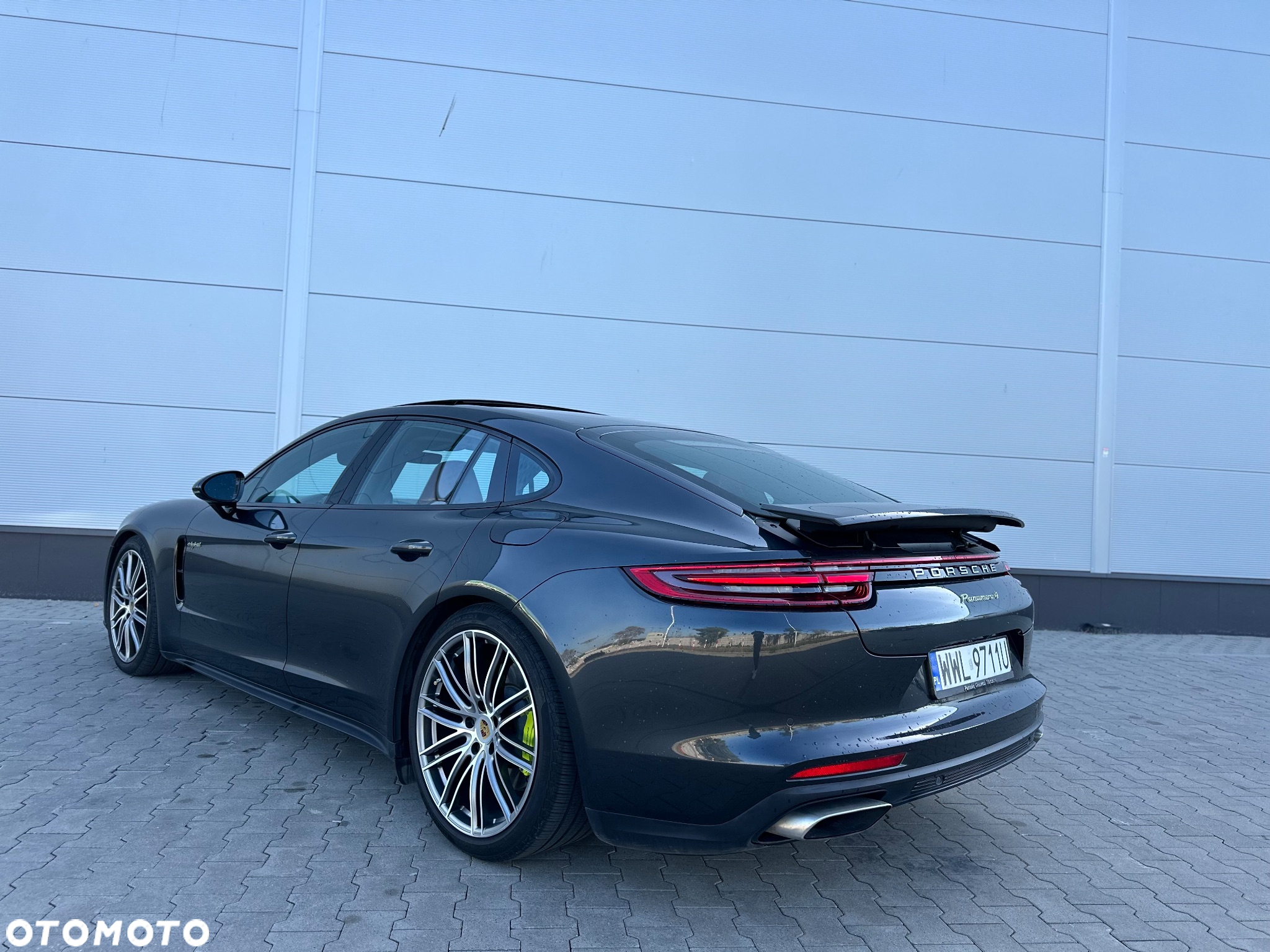 Porsche Panamera 4S E-Hybrid - 18