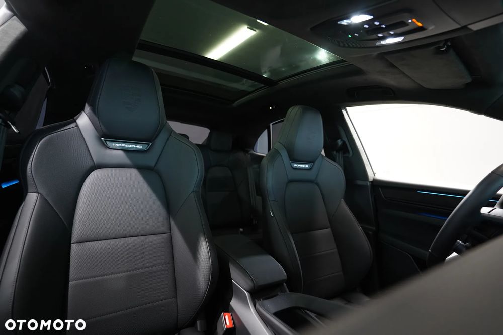 Porsche Macan Turbo 100kWh - 12