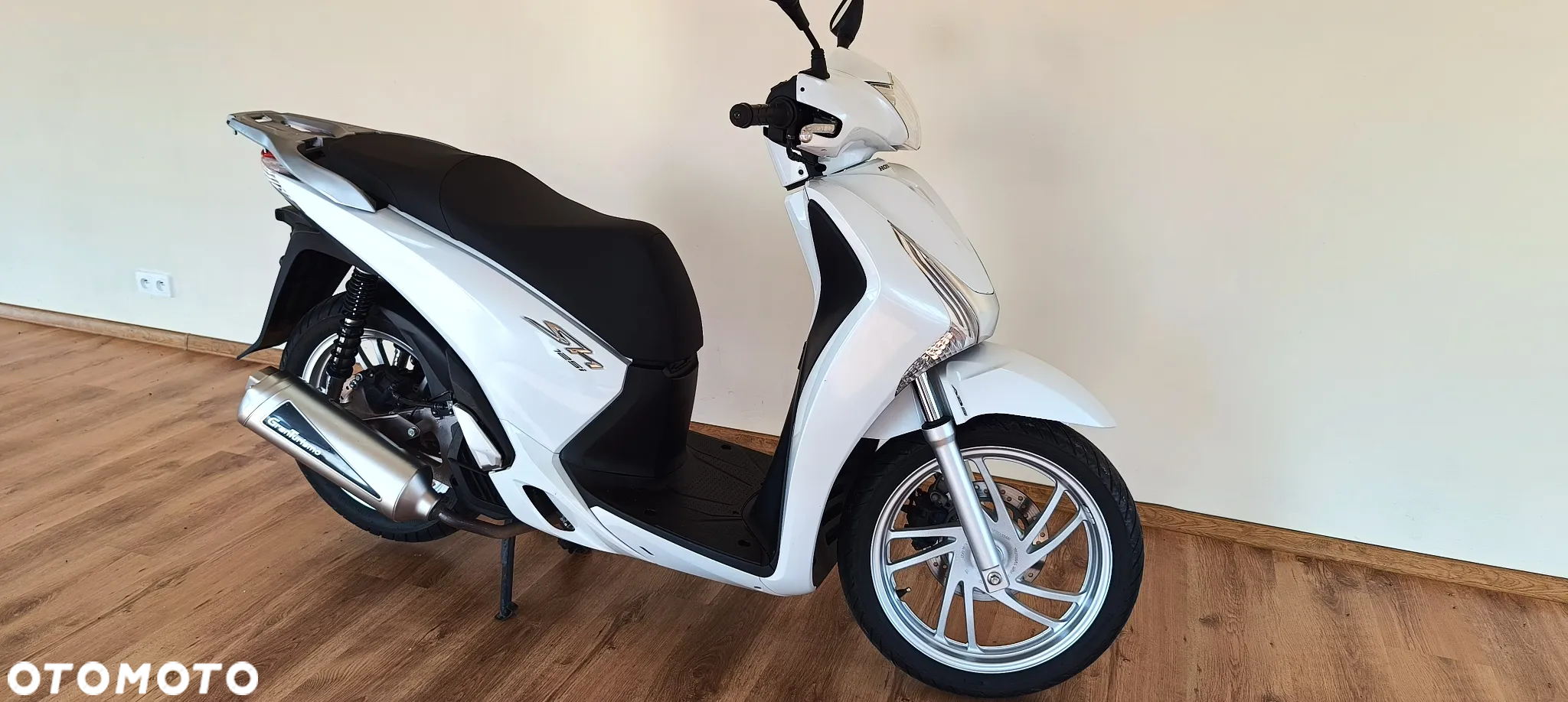 Honda SH - 11
