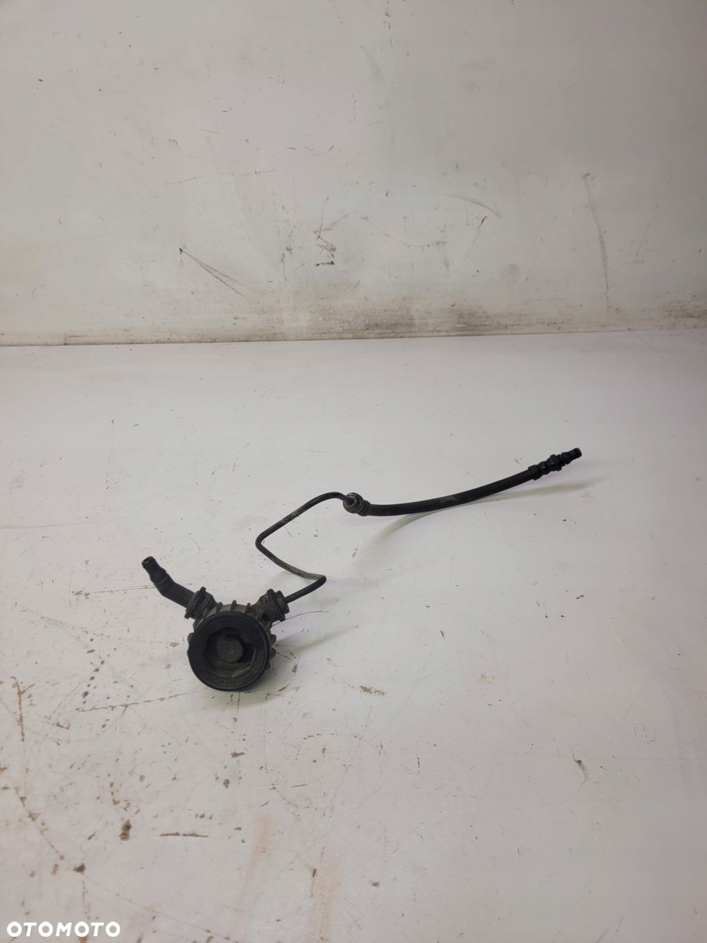 PRZEWÓD WYSPRZĘGLIKA AUDI A1 8X VW 6R1721465AA - 1