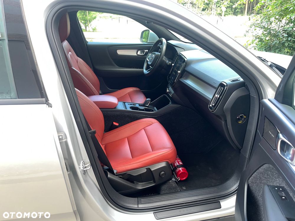 Volvo XC 40 D3 Momentum Pro - 10