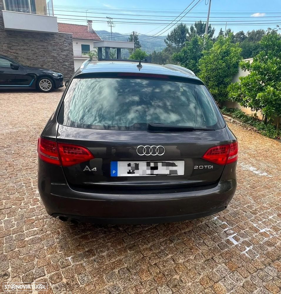 Audi A4 Avant - 2