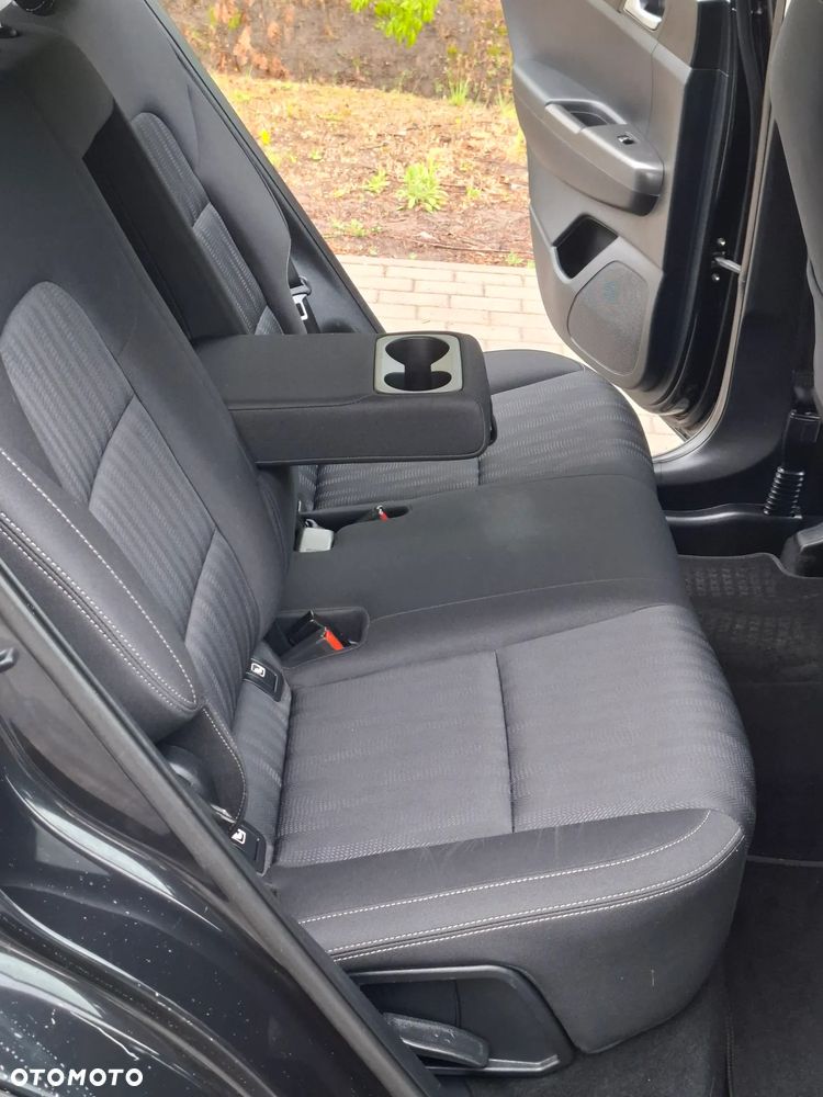 Kia Sportage 1.6 GDI 2WD DREAM-TEAM EDITION - 14
