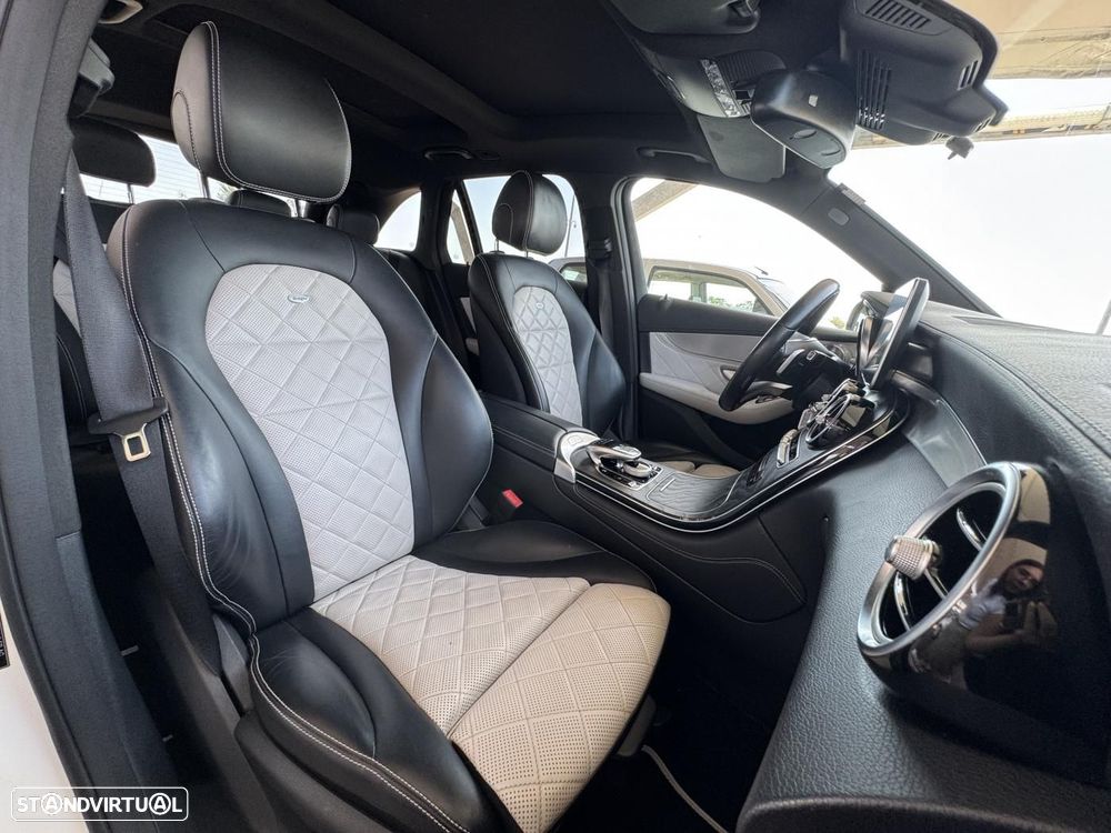 Mercedes-Benz GLC 220 d 4Matic 9G-TRONIC AMG Line - 31
