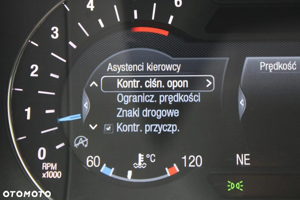 Ford S-Max - 28