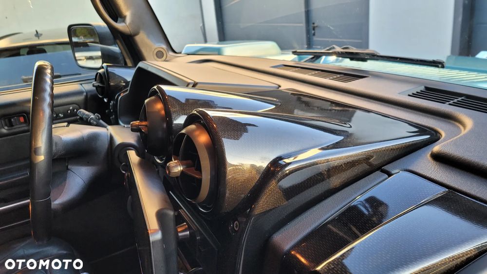 Hummer H2 6.0 V8 - 35