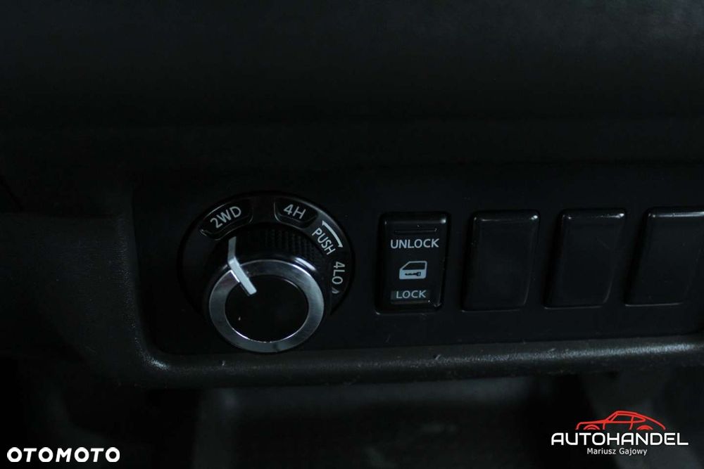 Nissan Navara - 12