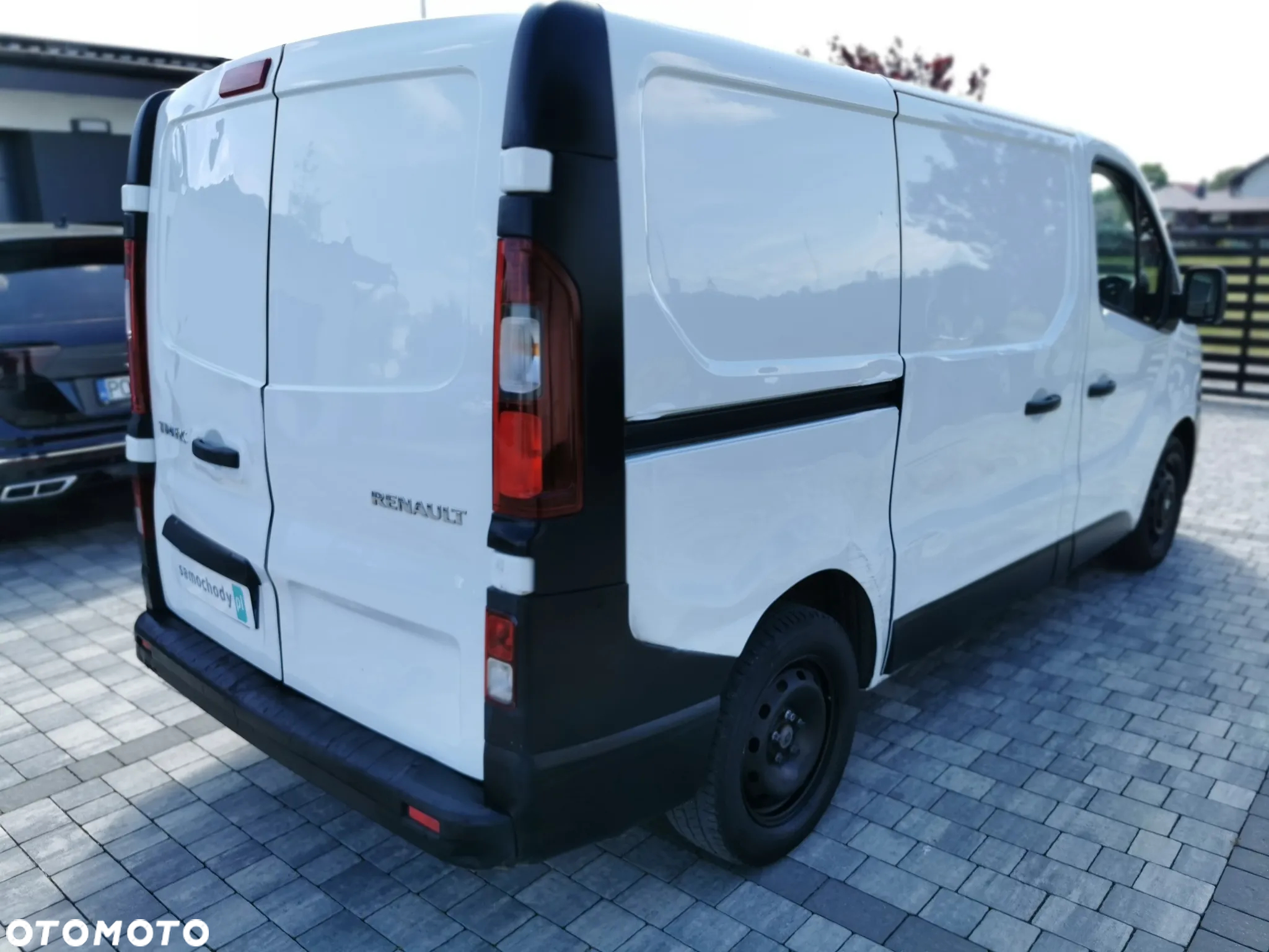 Renault Trafic - 8