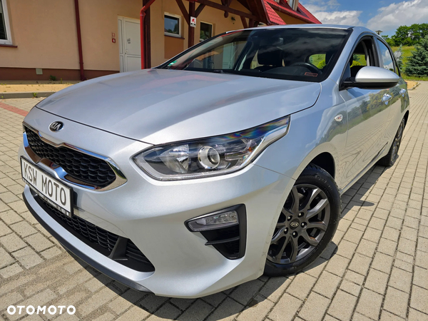 Kia Ceed 1.4 CVVT Fifa World Cup Edition