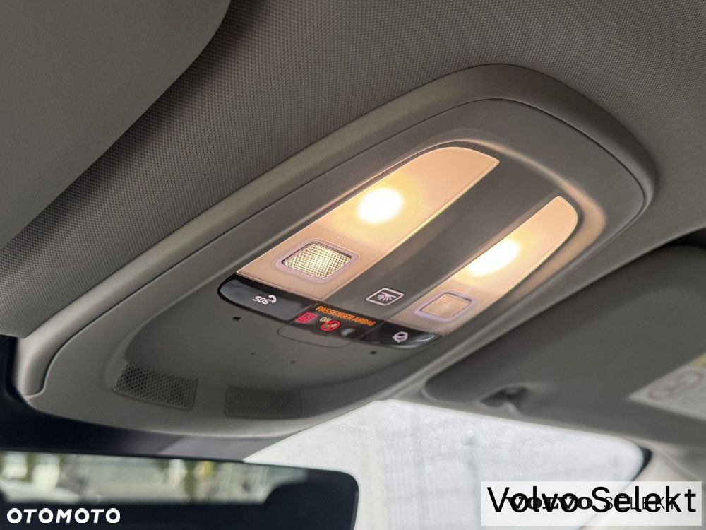 Volvo XC 60 - 35