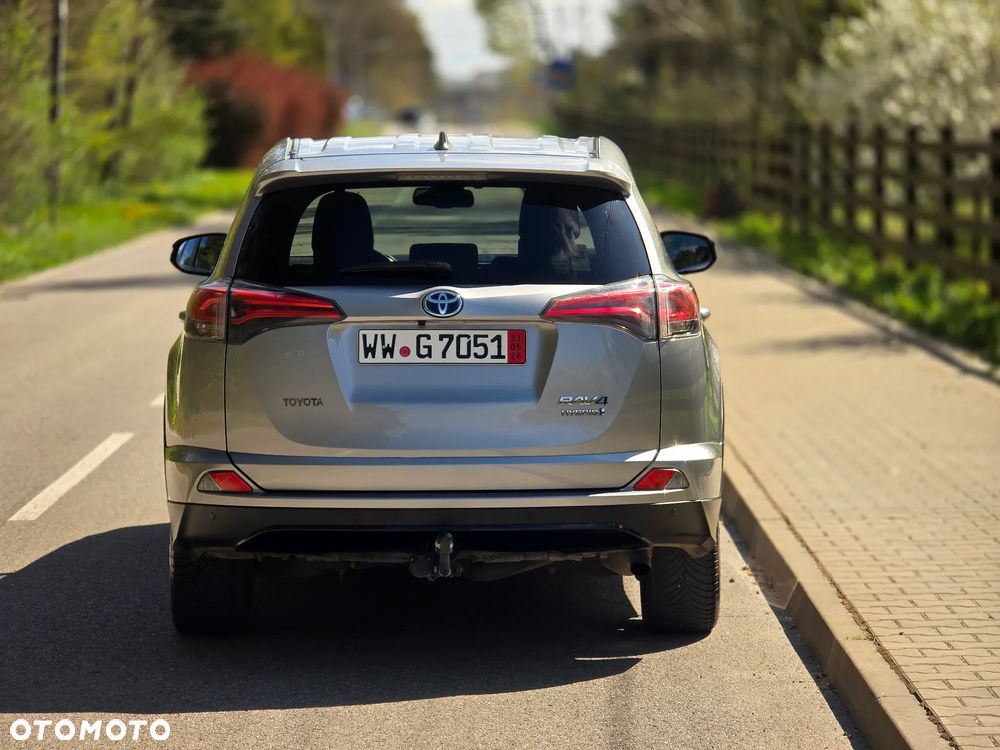 Toyota RAV4 - 17