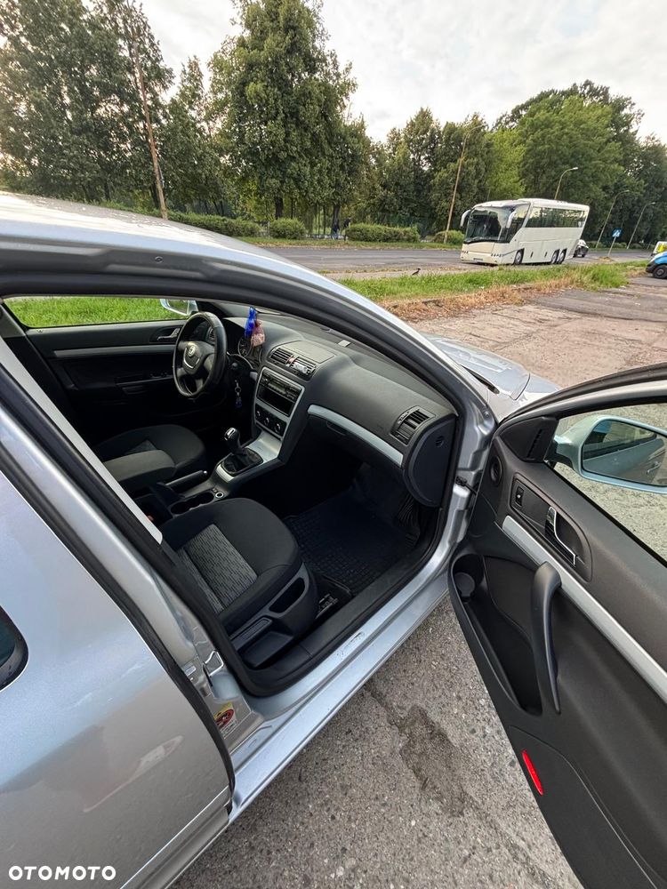 Skoda Octavia 1.4 TSI Family - 10