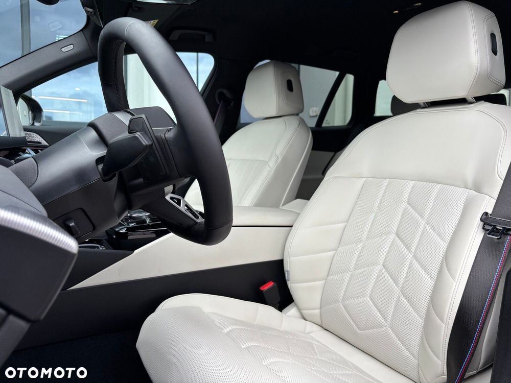 BMW Seria 5 520d xDrive mHEV M Sport - 13