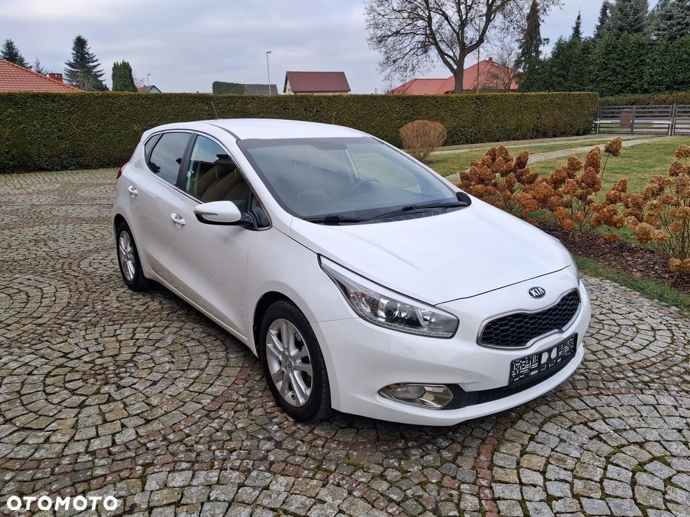 Kia Ceed 1.6 CRDi L - 2
