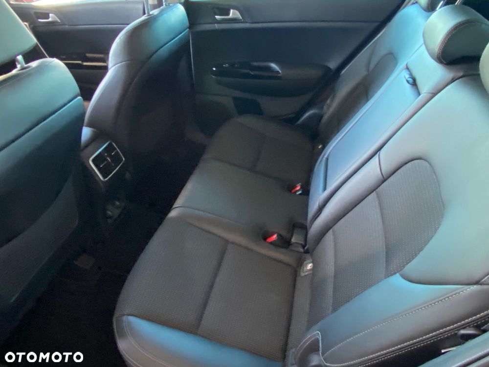 Kia Sportage 1.6 GDI L Business Line 2WD - 9