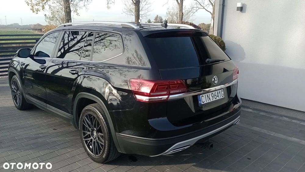 Volkswagen Atlas - 4