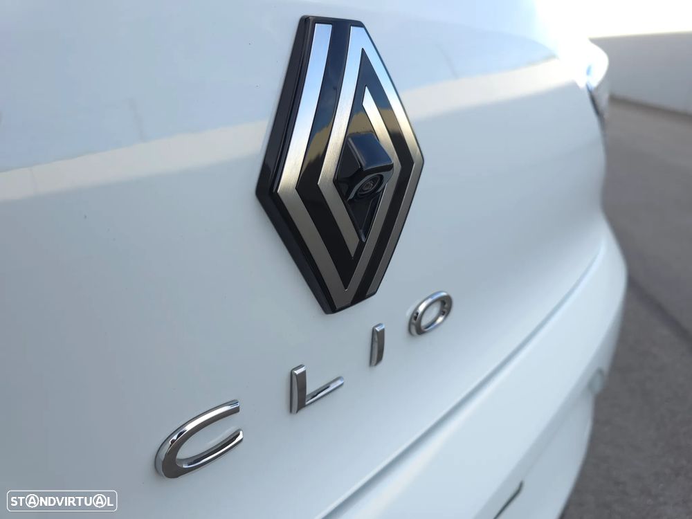 Renault Clio 1.0 TCe Evolution Bi-Fuel - 11