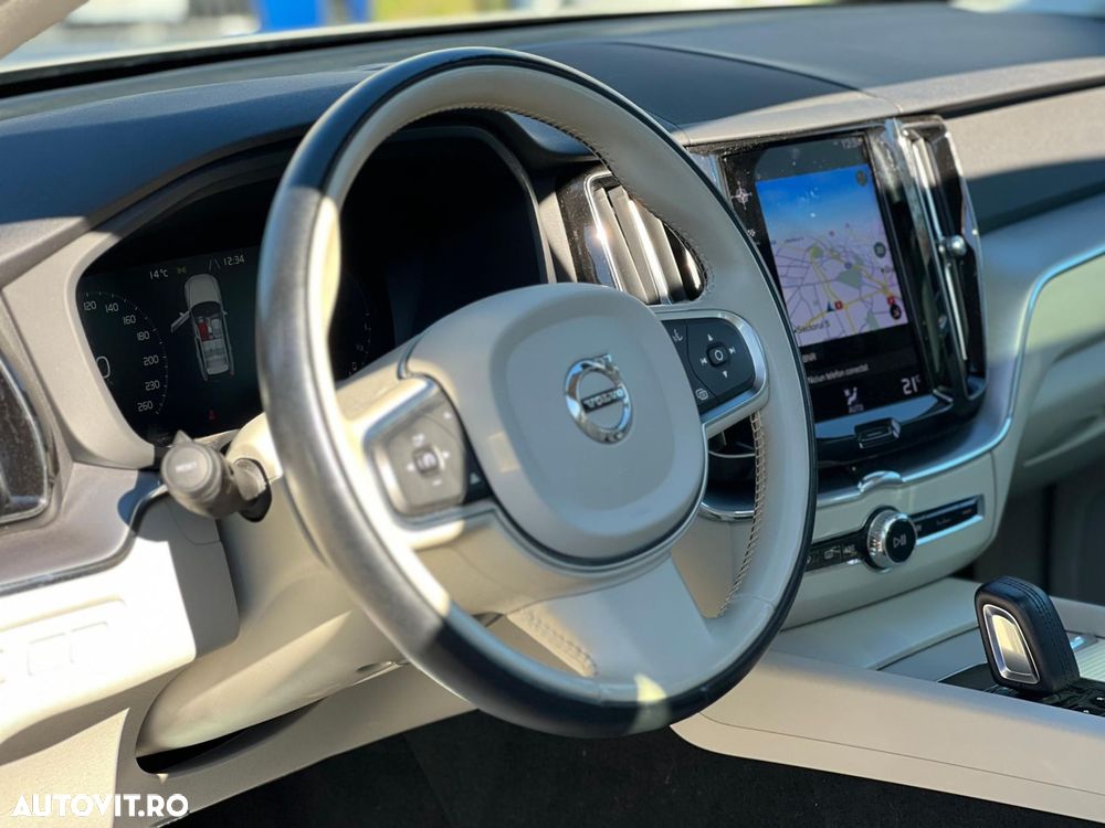 Volvo XC 60 T6 AWD AT PHEV Plus Bright - 19