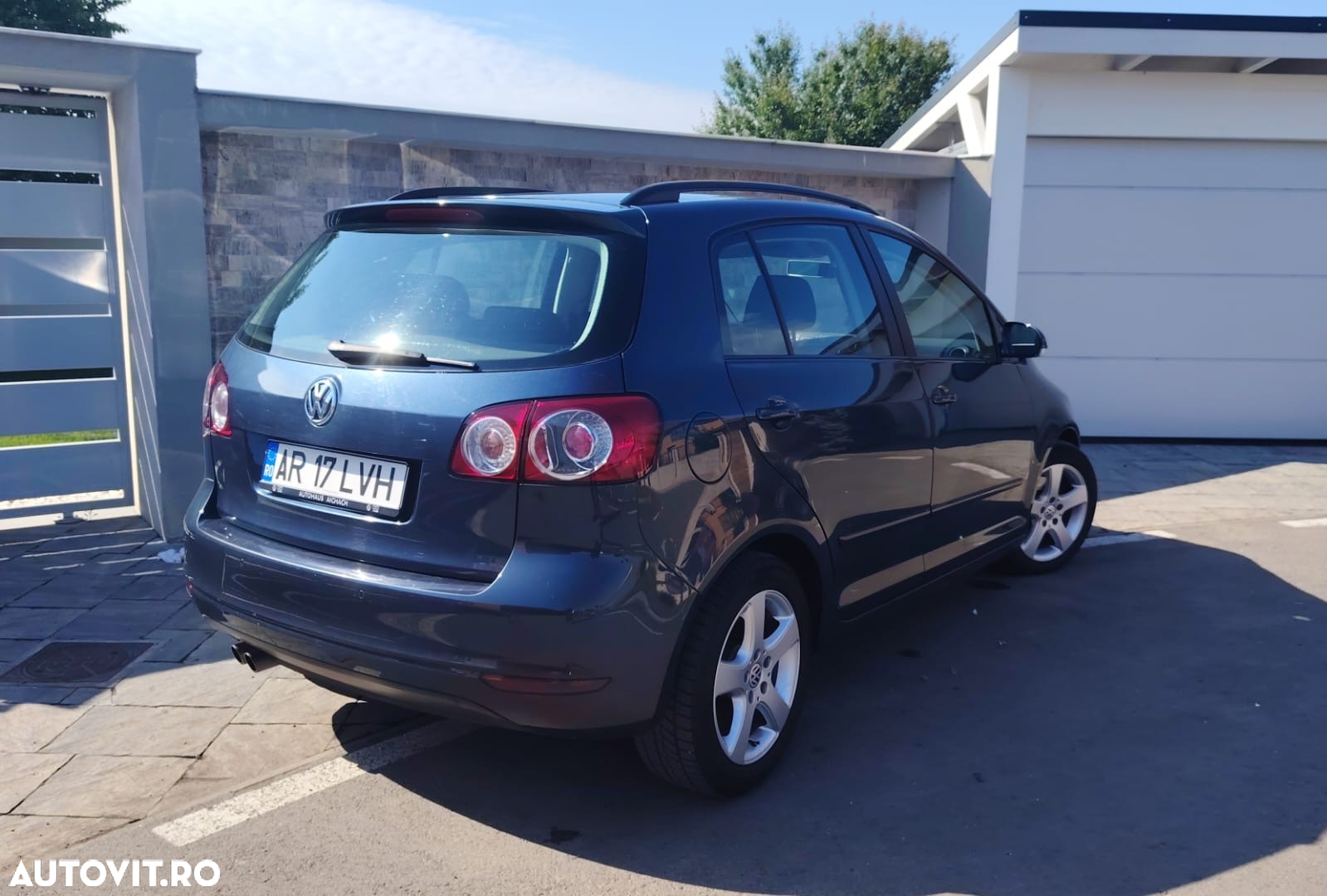 Volkswagen Golf Plus 2.0 TDI Comfortline - 4