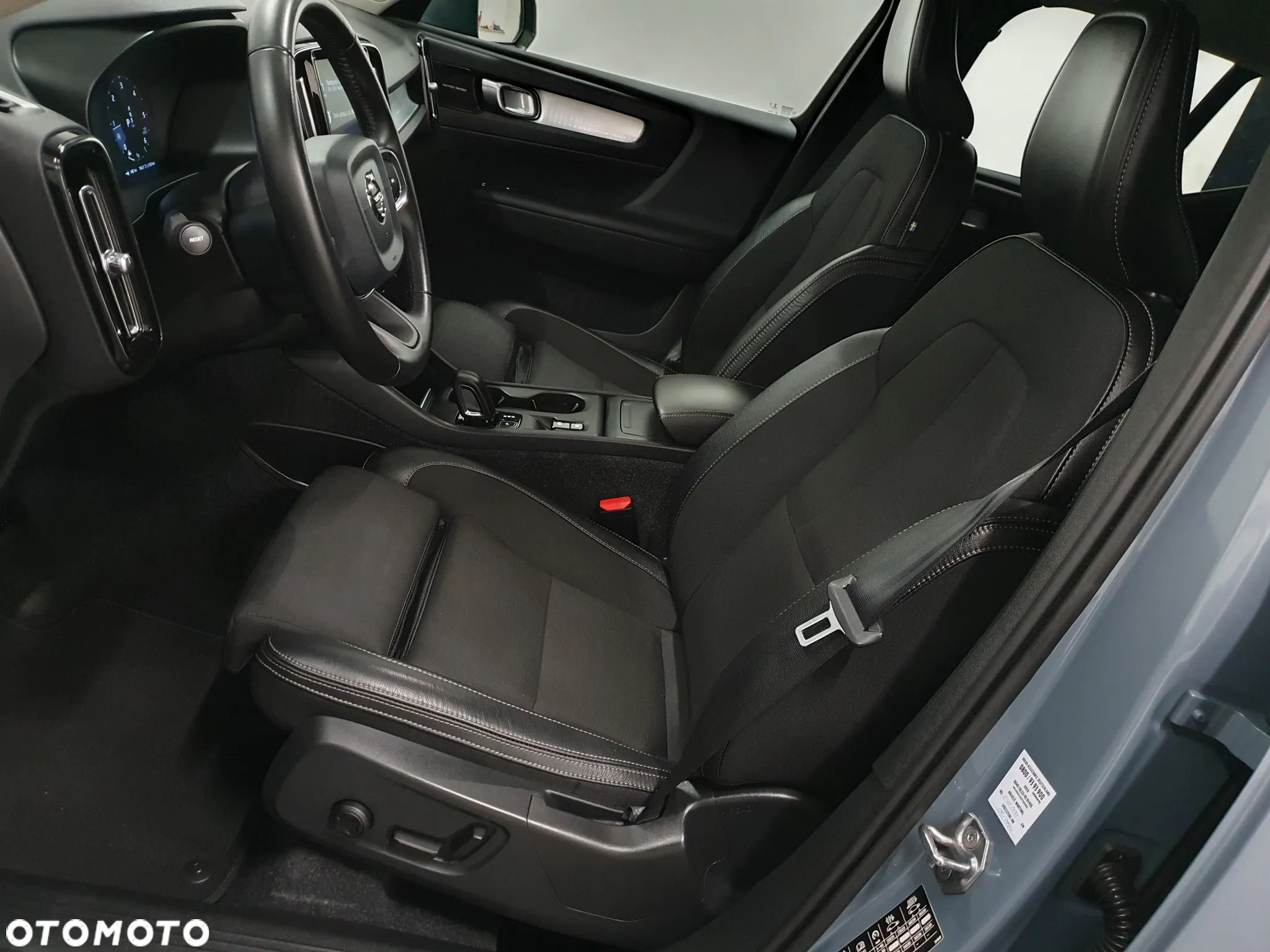 Volvo XC 40 D3 R-Design - 7