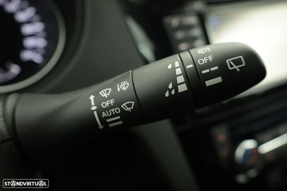 Nissan Qashqai 1.5 dCi N-Connecta Business - 16