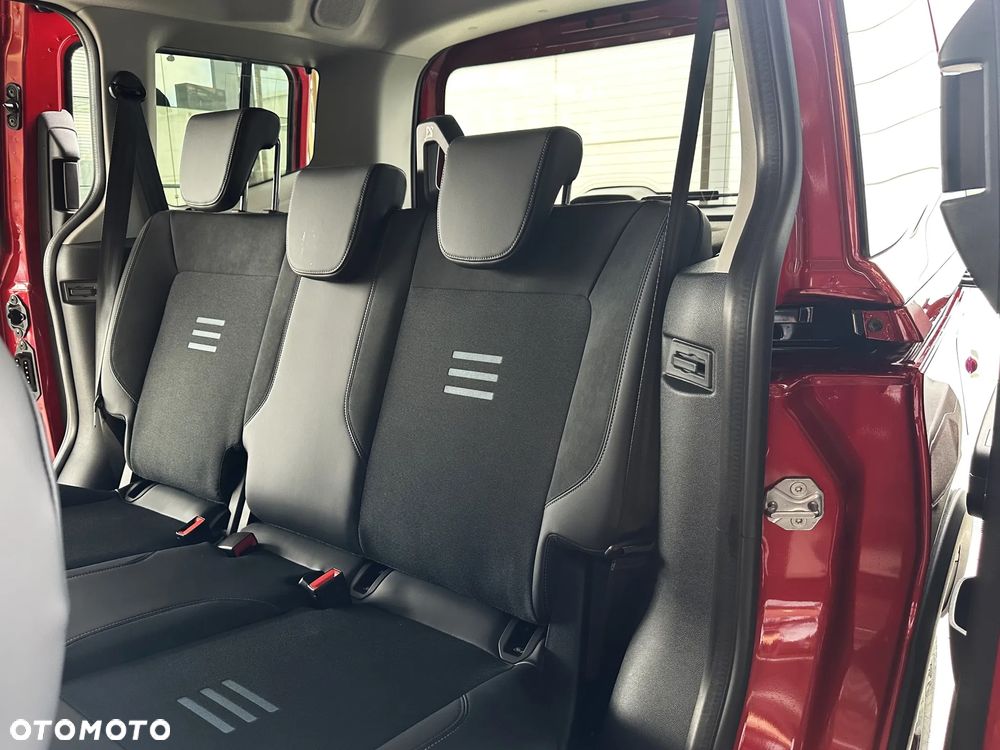 Ford Tourneo - 11