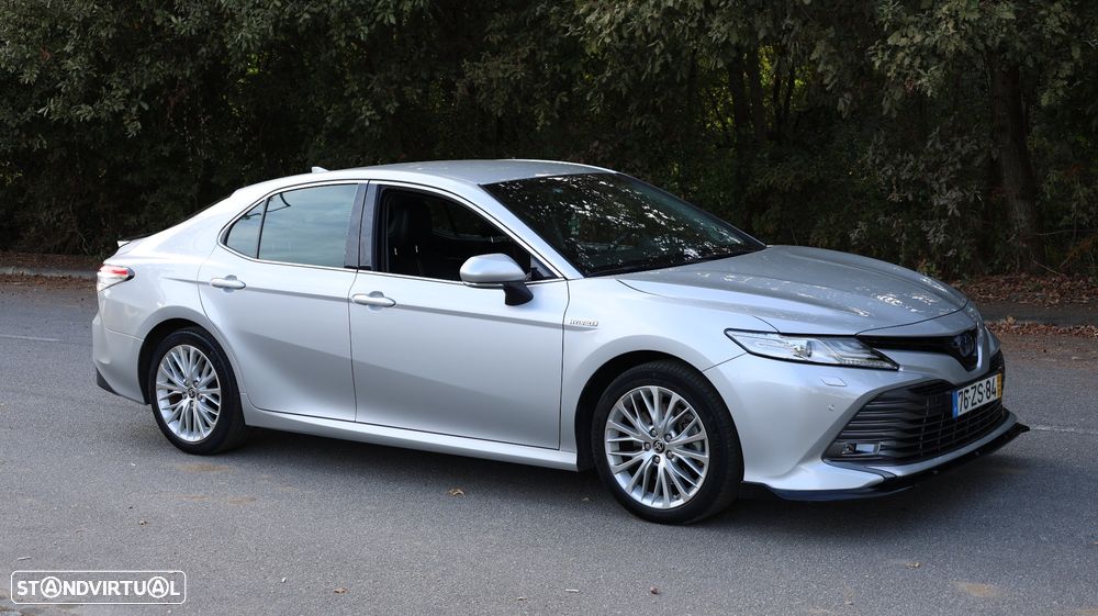 Toyota Camry 2.5 Hybrid Luxury - 9