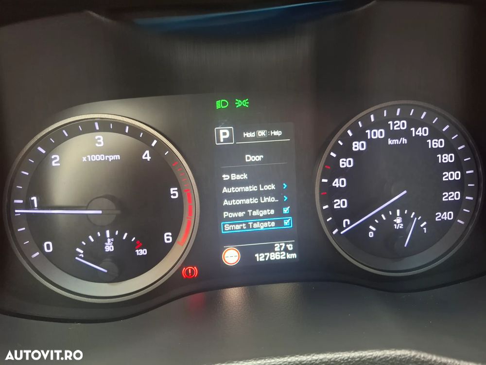 Hyundai Tucson 2.0 CRDI 4WD 6AT Luxury Pack+ - 11