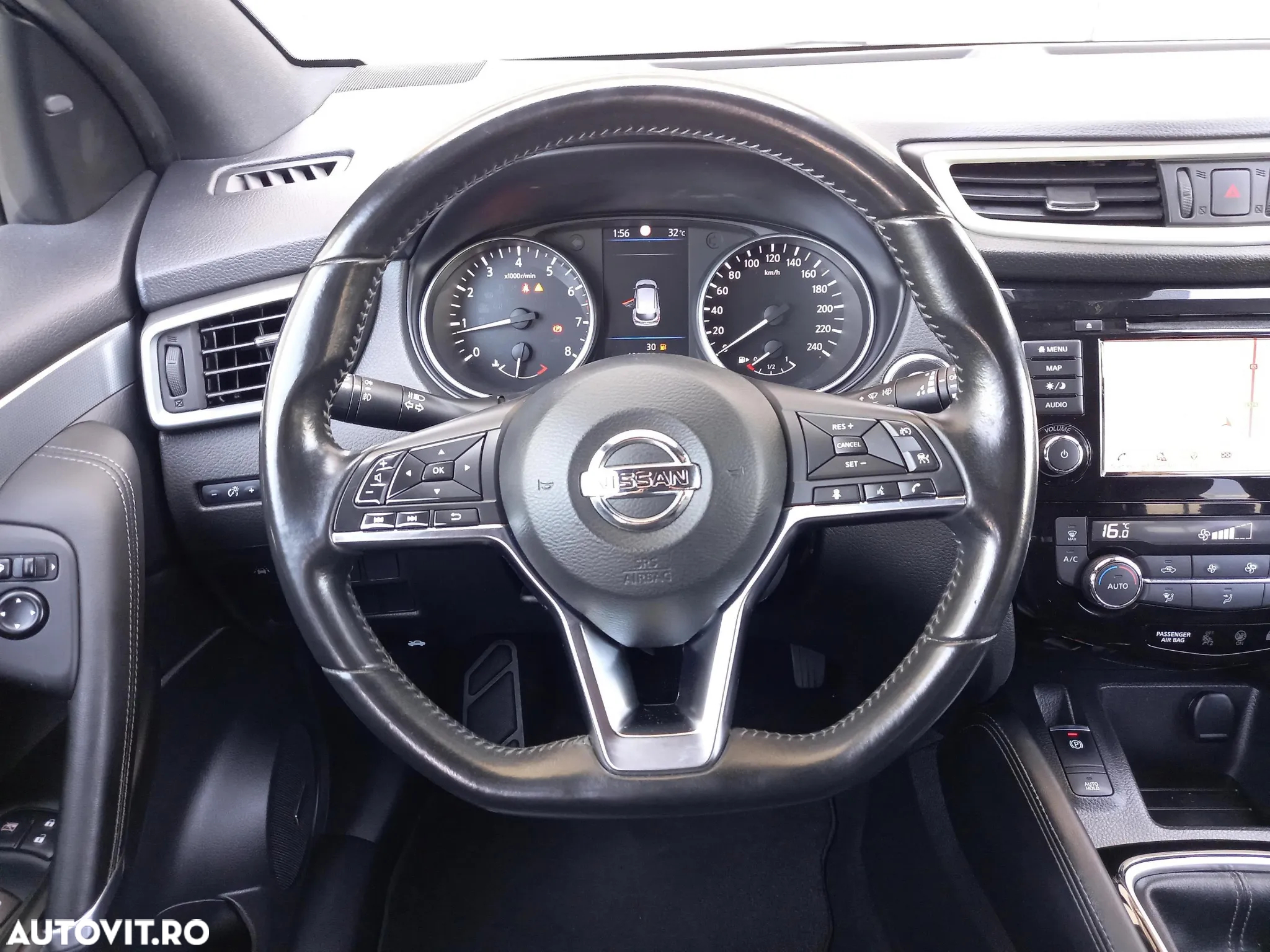 Nissan Qashqai 1.3 DIG-T TEKNA+ - 12