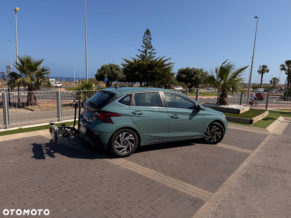 Hyundai i20 1.2 Modern - 9