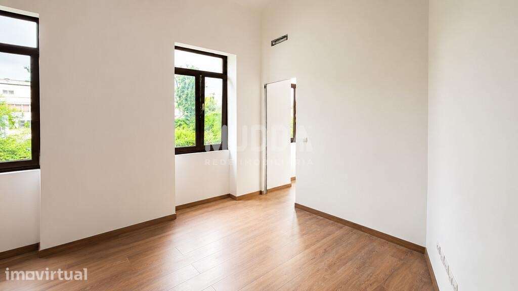 Apartamento T1 Totalmente Remodelado | Rés do Chão | São João da Madei - Grande imagem: 2/8