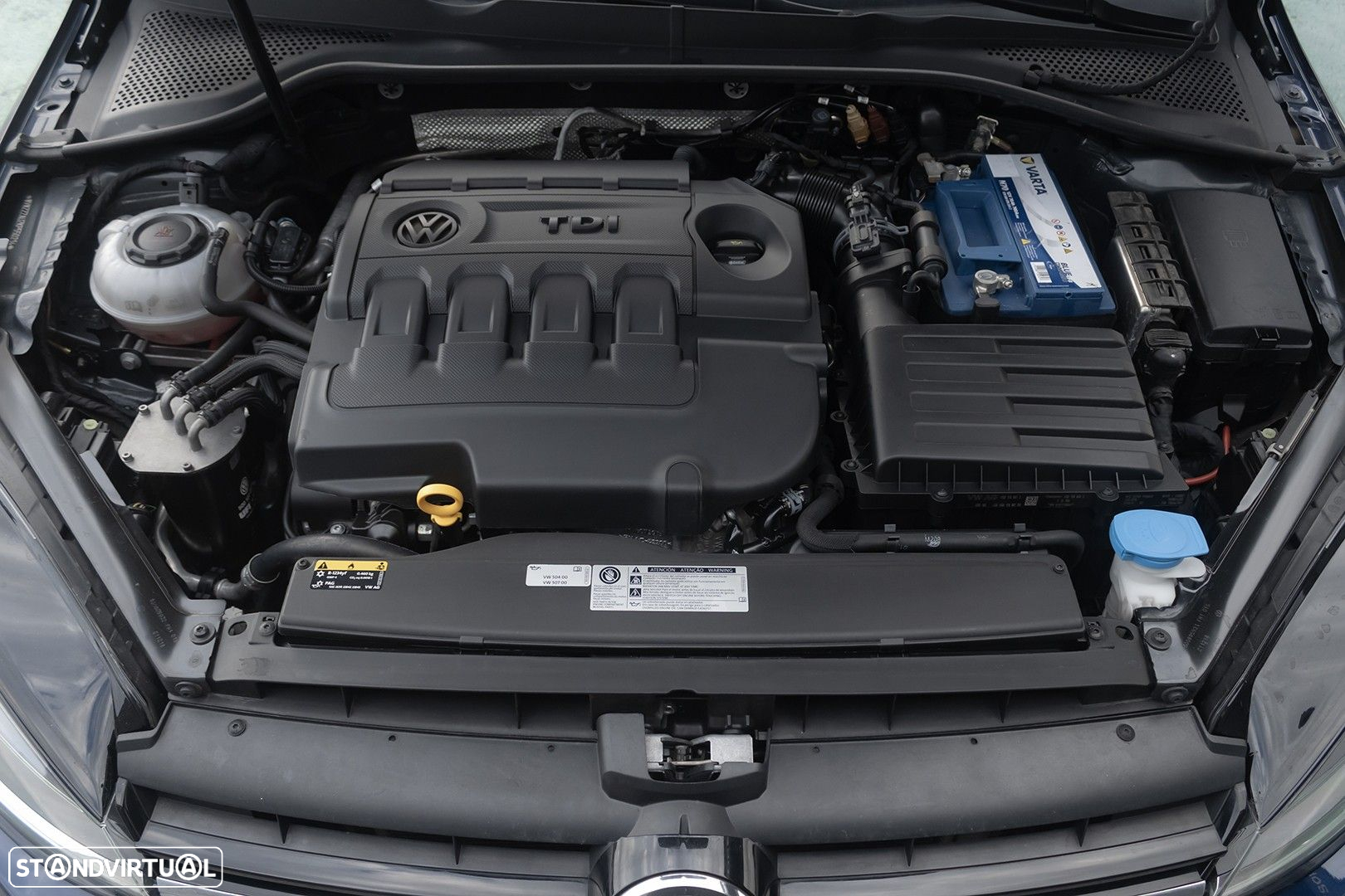 VW Golf Variant 1.6 TDi Confortline - 24