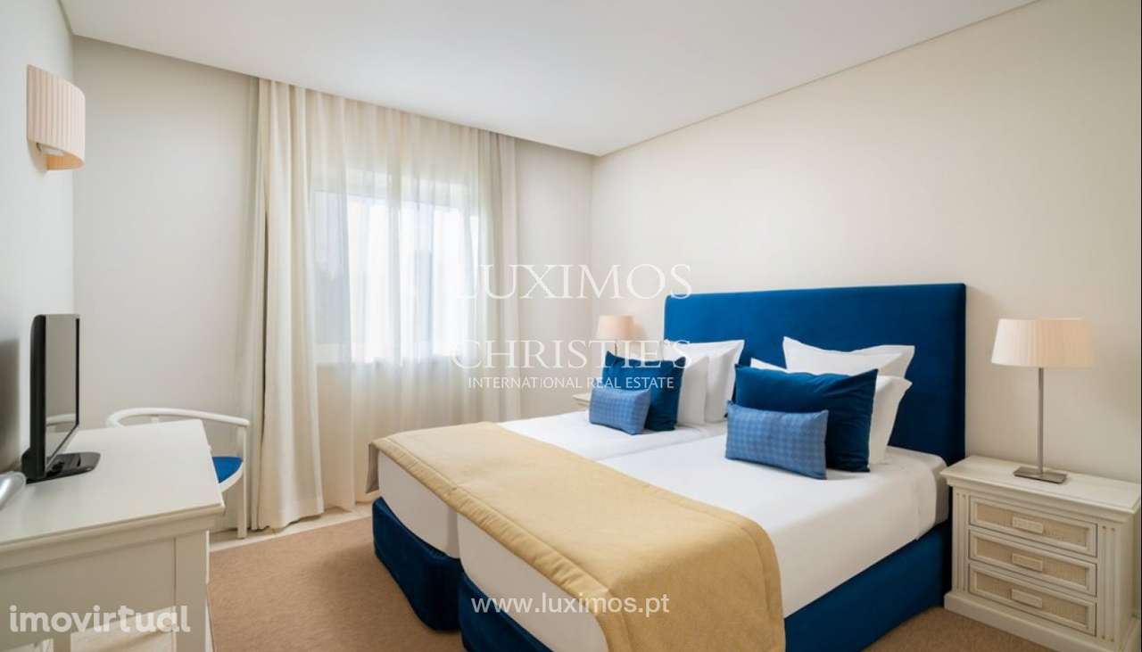 Moradia em empreendimento turístico, para venda em Carvoeiro, Algarve - Grande imagem: 5/22